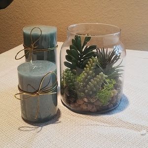 Faux succulent decor & 2 candles
